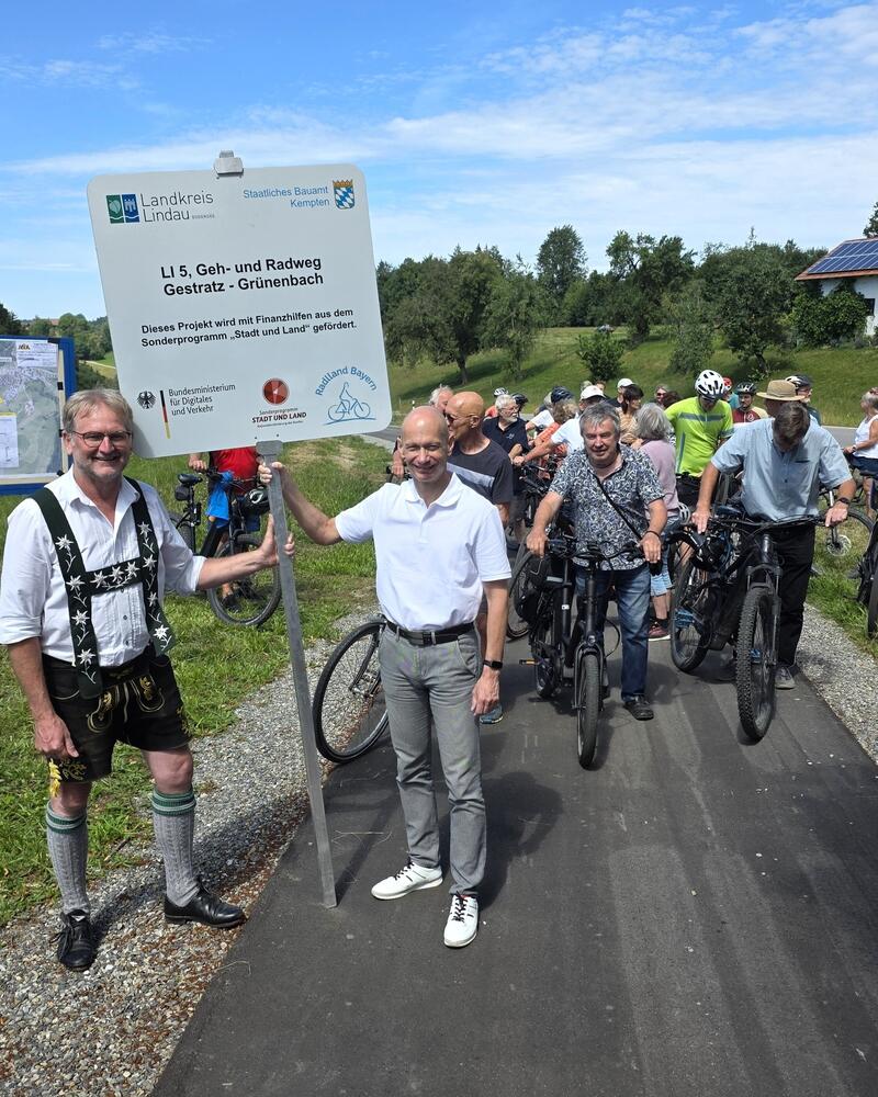 Einweihung Geh- und Radweg entlang der Kreisstra&szlig;e LI 5